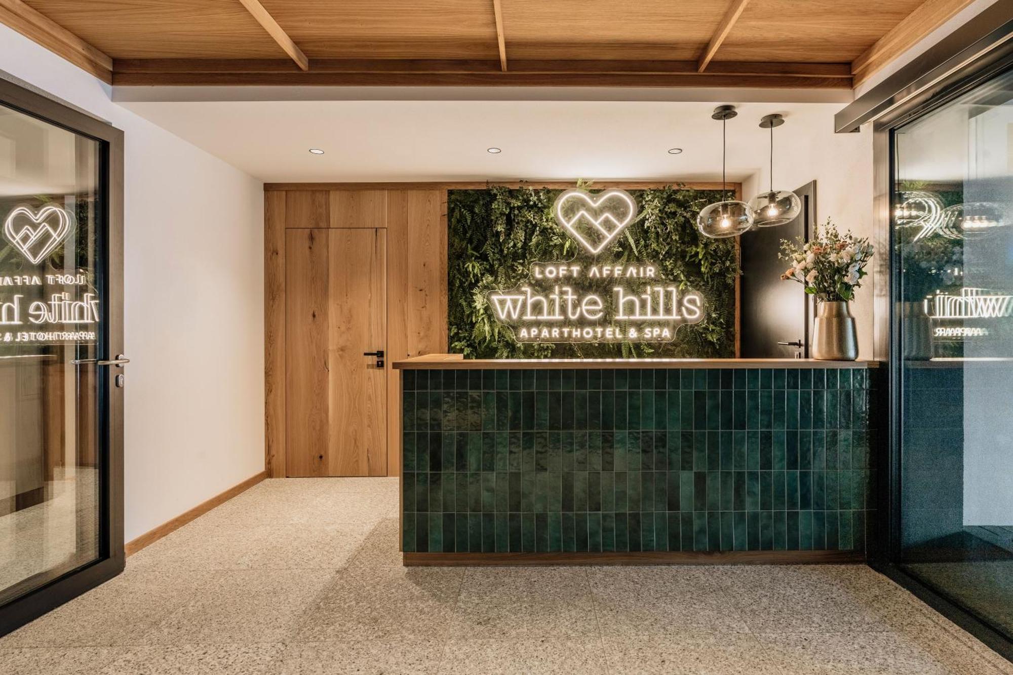 White Hills Aparthotel & Spa - Loft Affair เบียลกาตัทร์ชันสกา ภายนอก รูปภาพ